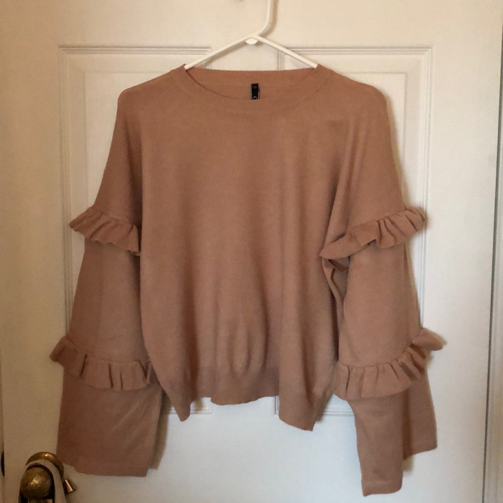 Crew neck ruffle sweater!